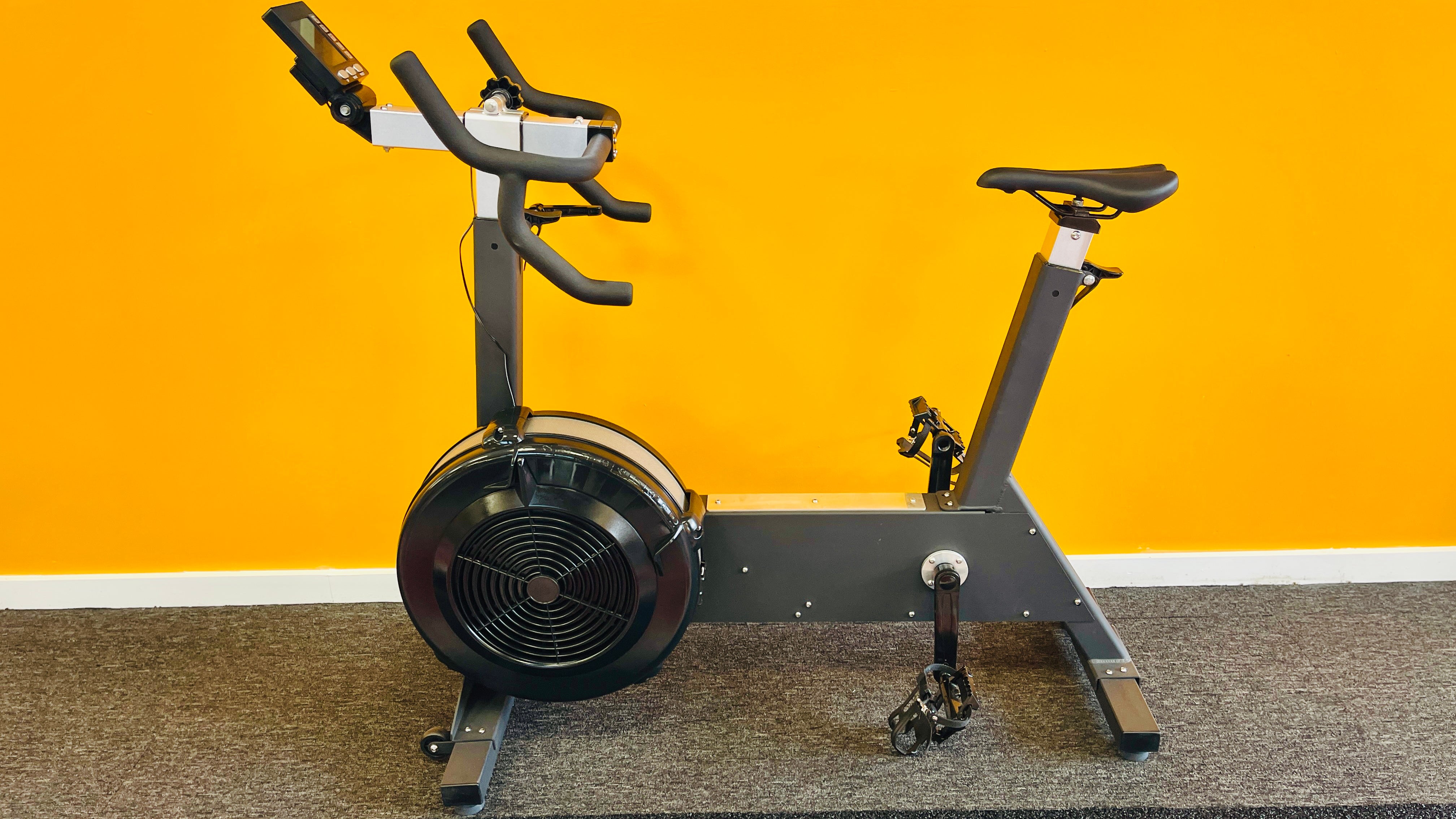 BIROX ( AIR BIKE)